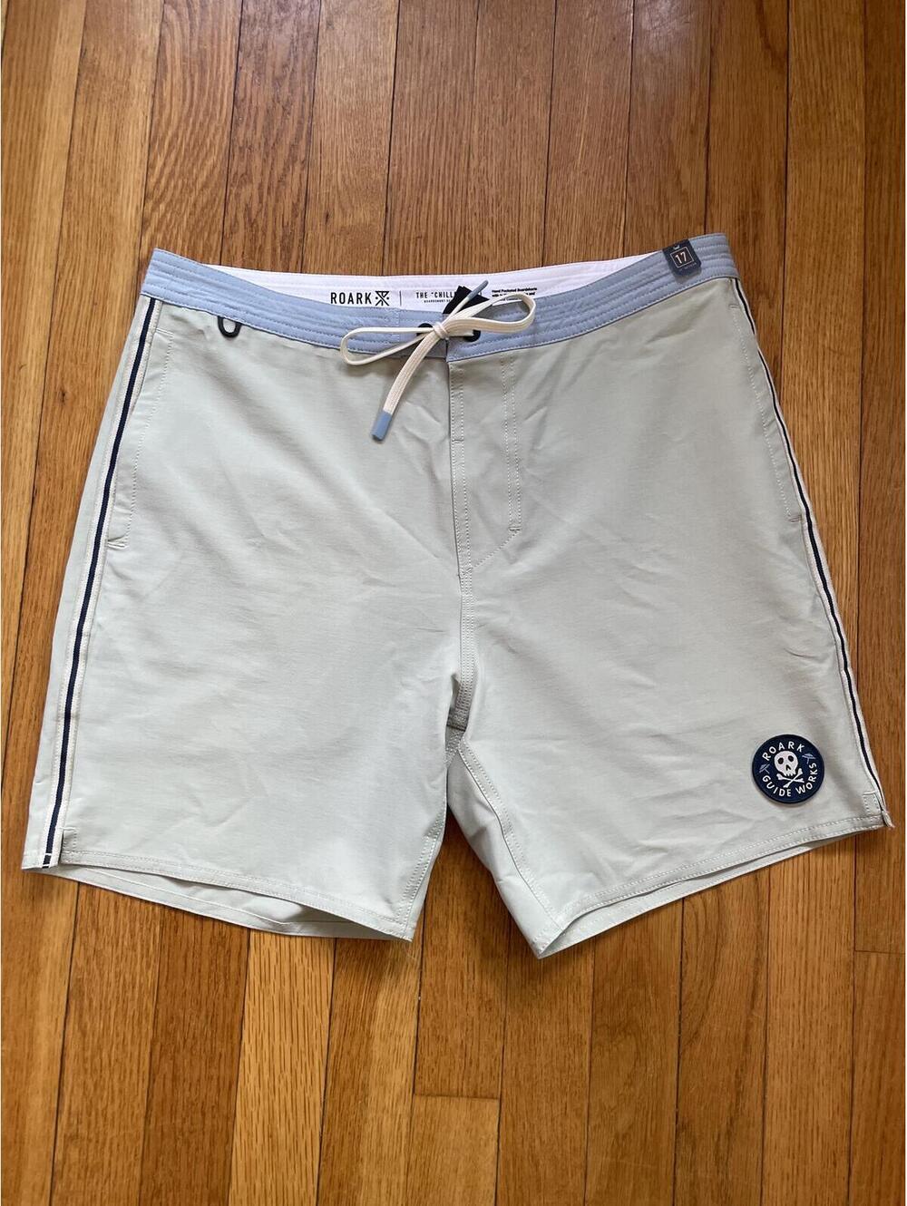 Roark Chiller Boardshort Light Green Size 31 New w/out tags